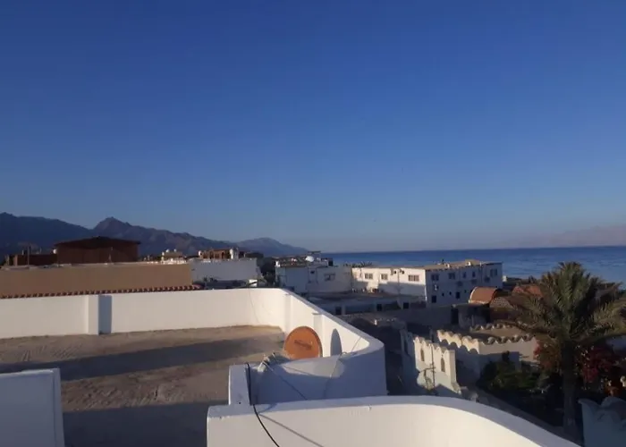 Luna House Lighthouse - Dahab